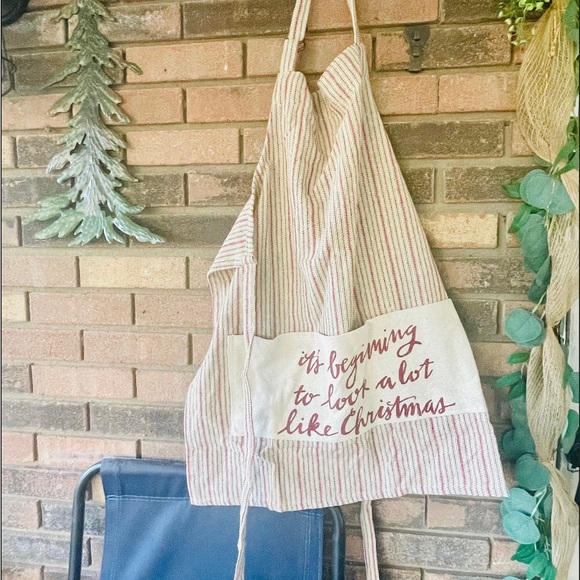*It’s Beginning to Look a Lot Like Christmas Apron - Picture 5 of 10